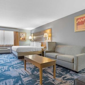 King Suite Sofabed Spa Bath Non Smoking